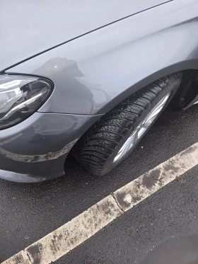 Mercedes-Benz E 200, снимка 1