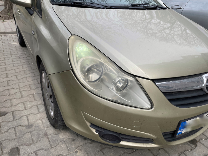 Opel Corsa, снимка 4 - Автомобили и джипове - 44605273