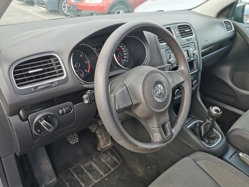 VW Golf TDI EVRO 5 , снимка 10 - Автомобили и джипове - 46356580