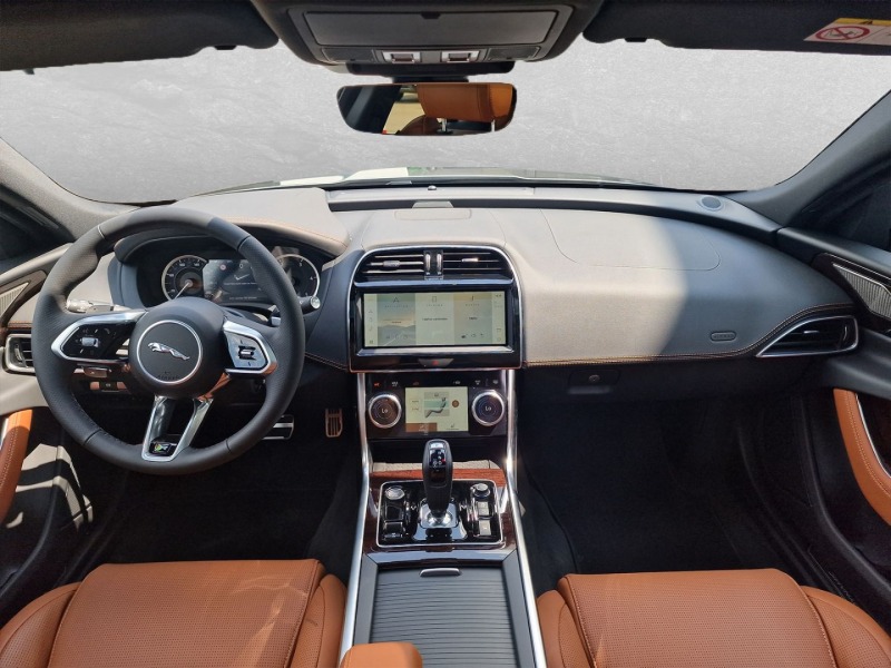 Jaguar XE D200 AWD = R-Dynamic HSE= Гаранция, снимка 6 - Автомобили и джипове - 46447107