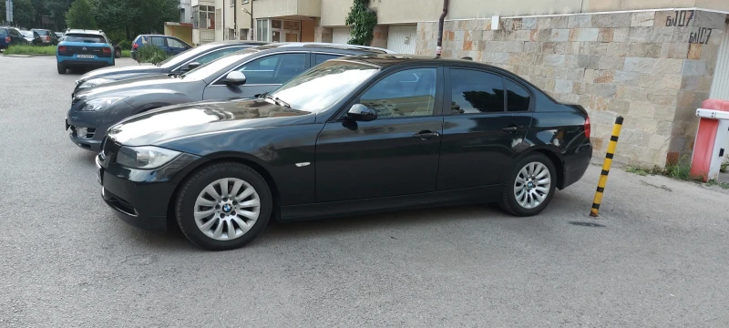 BMW 320 E90, снимка 10 - Автомобили и джипове - 47768647