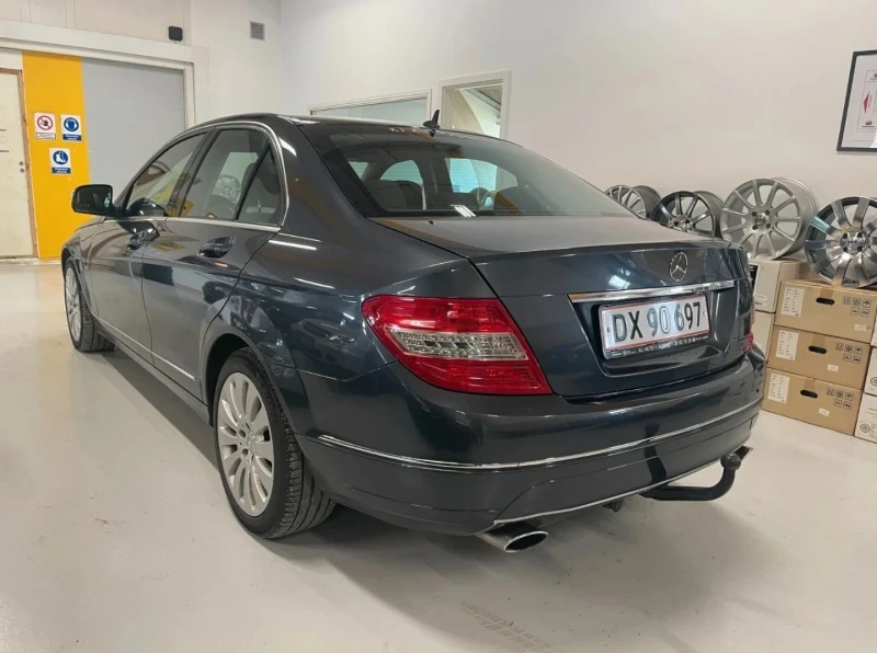 Mercedes-Benz C 320 4Matik 4x4 Kamera Panorama, снимка 5 - Автомобили и джипове - 48452708