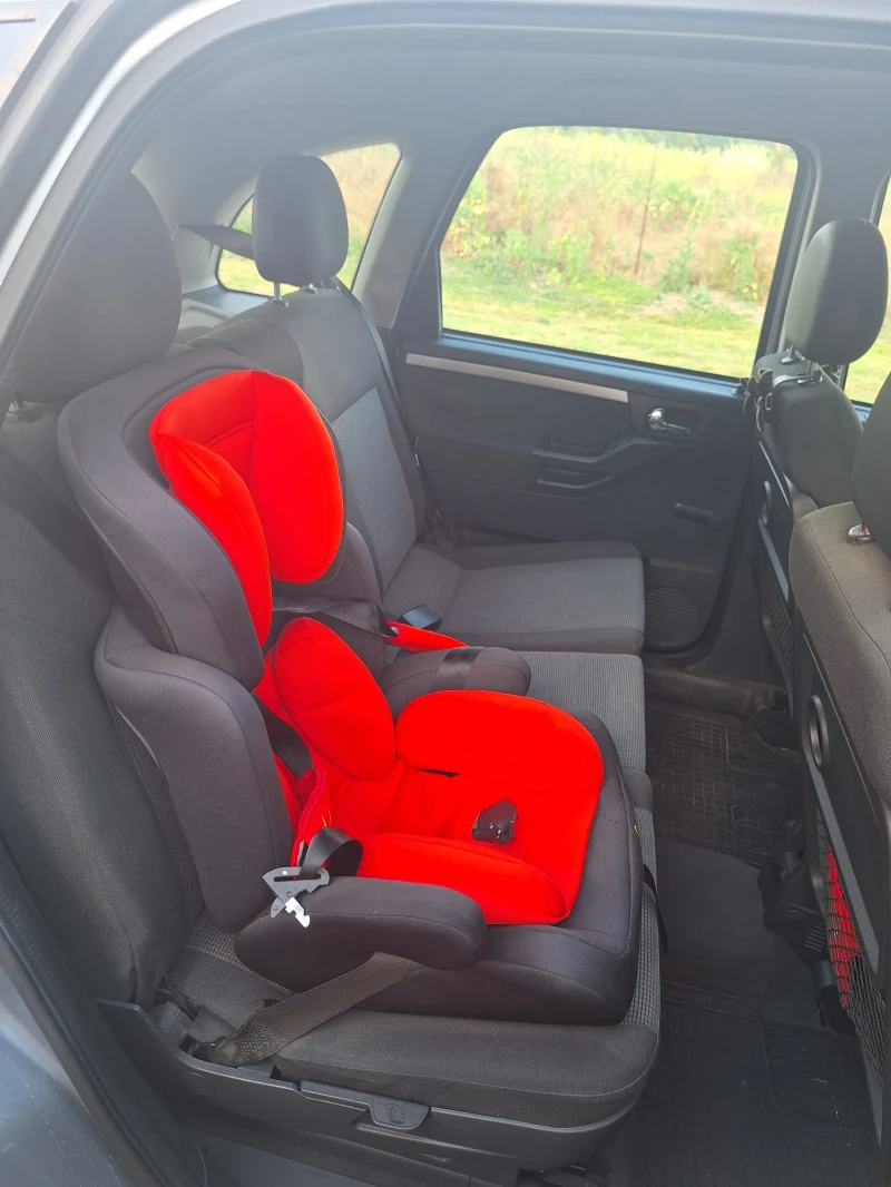 Opel Meriva, снимка 6 - Автомобили и джипове - 52309142