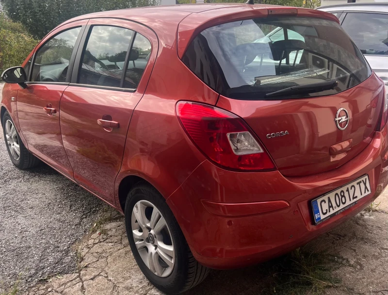 Opel Corsa, снимка 6 - Автомобили и джипове - 53065745