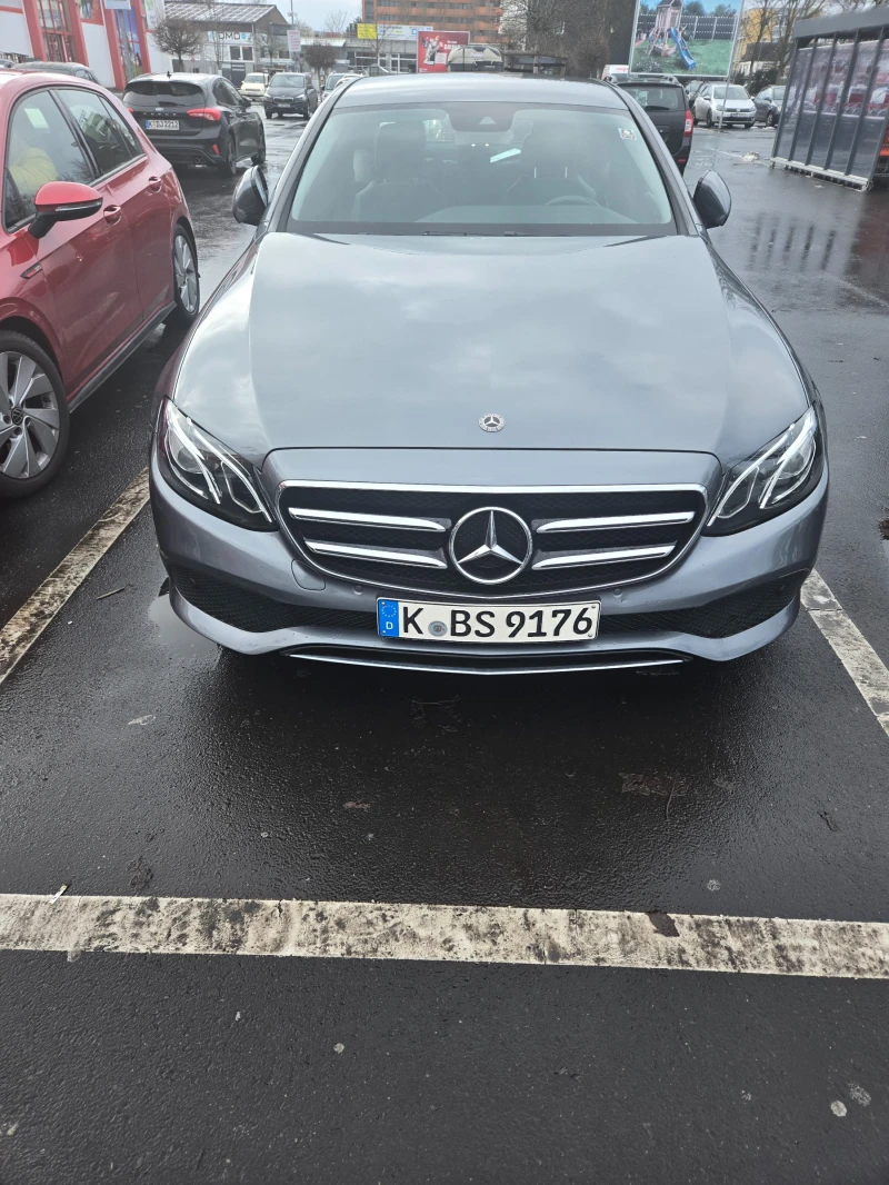 Mercedes-Benz E 200, снимка 2 - Автомобили и джипове - 53235158
