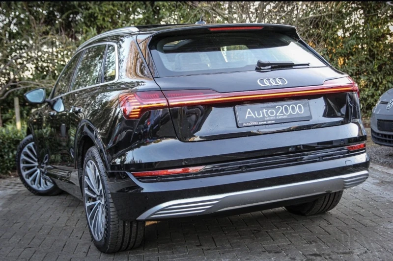 Audi E-Tron 55 Matrix, снимка 5 - Автомобили и джипове - 53386135