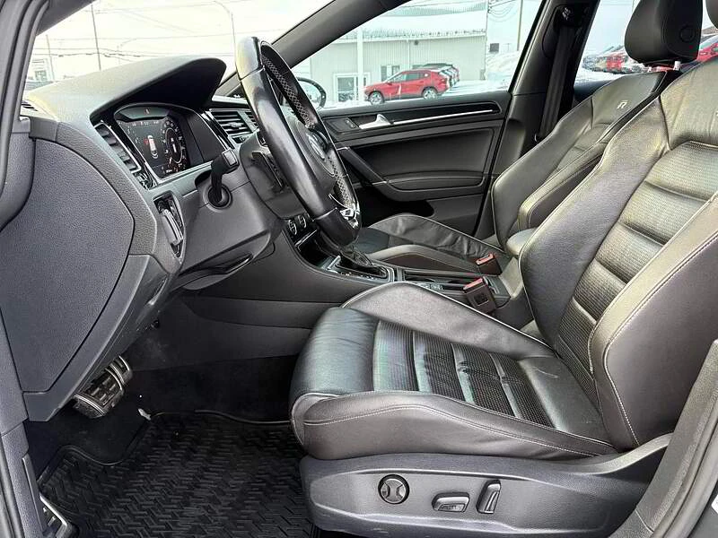 VW Golf R | AWD | CUIR | MAGS 19'' , снимка 10 - Автомобили и джипове - 53819203