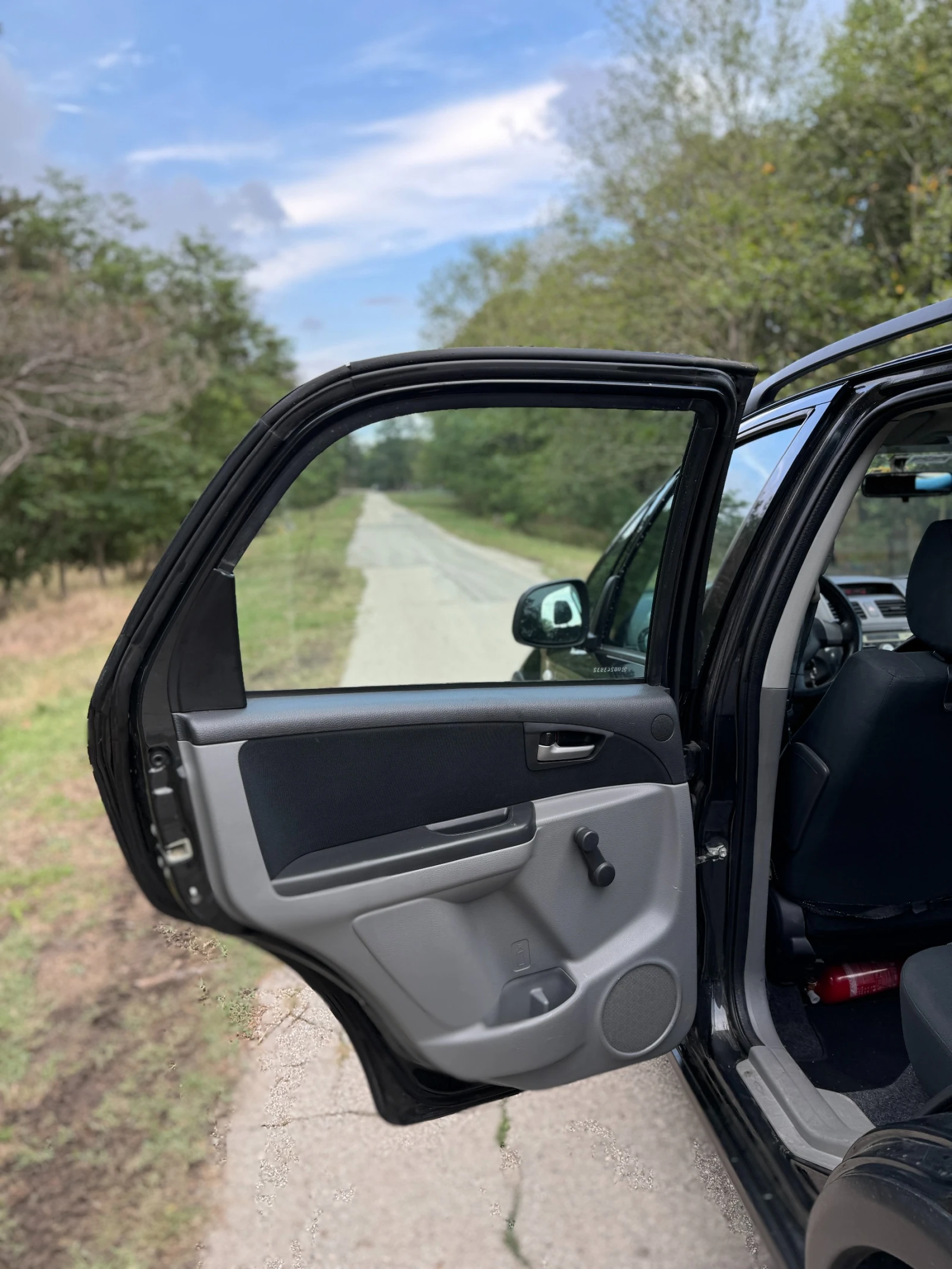 Suzuki SX4 | Mobile.bg � ����������� 11