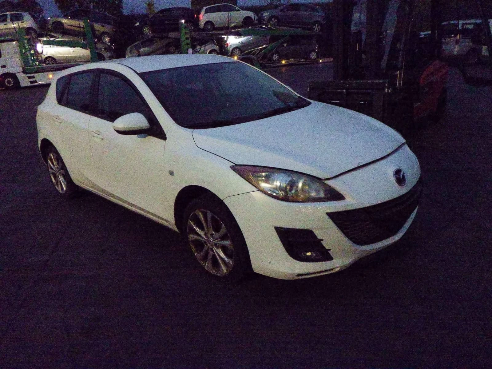 Mazda 3 1.6 HDI | Mobile.bg   1