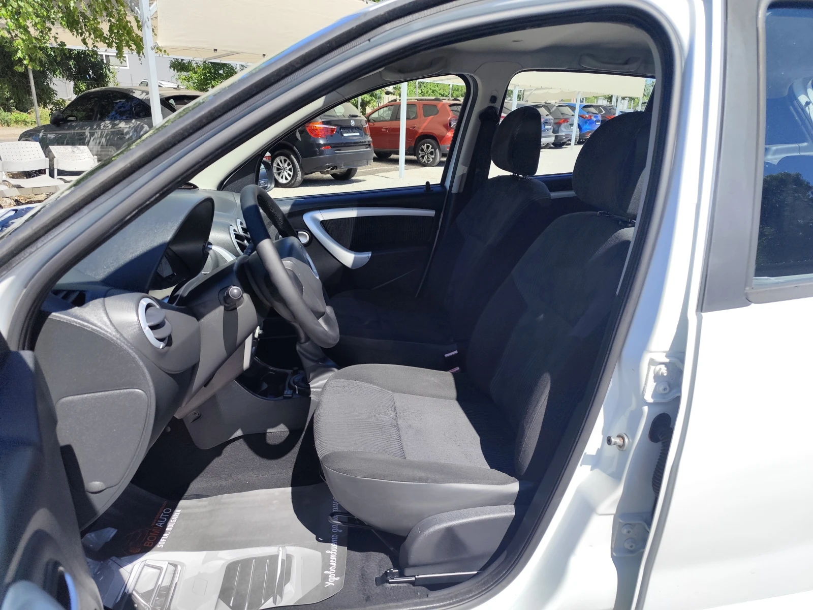 Dacia Sandero 1.4i* ГАЗОВА УРЕДБА* KLIMA*  - изображение 7