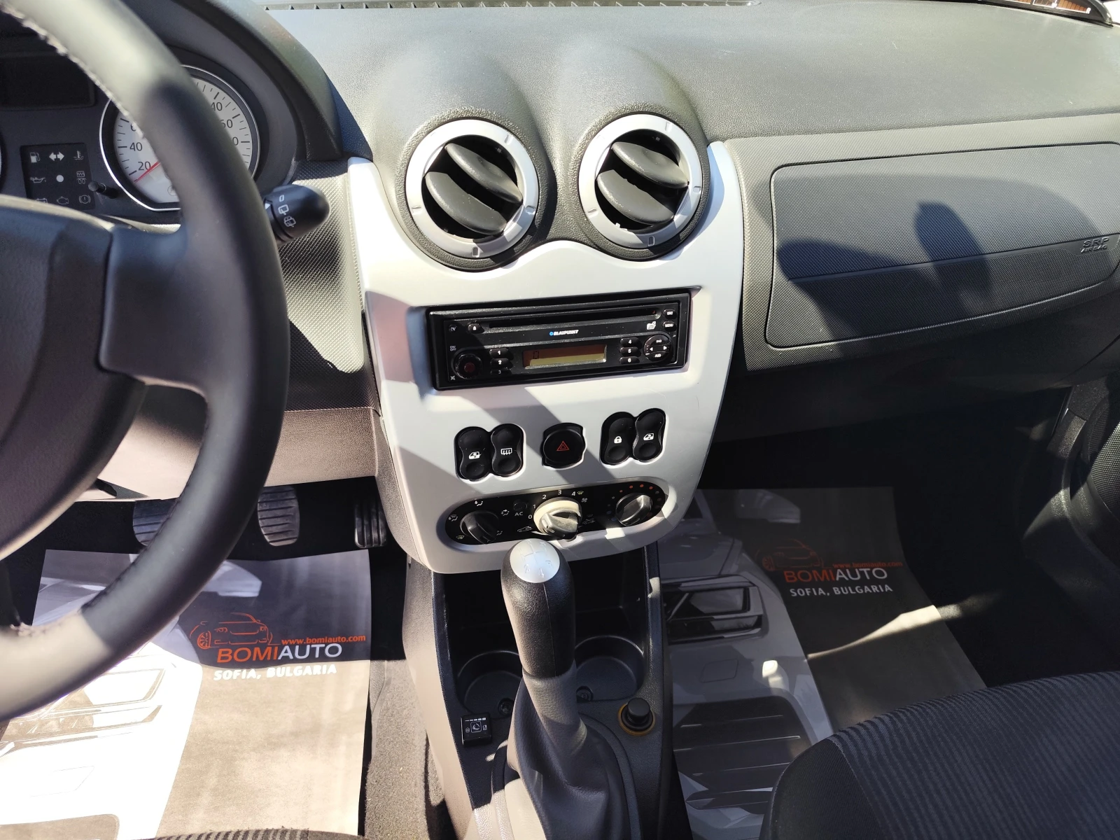 Dacia Sandero 1.4i* ГАЗОВА УРЕДБА* KLIMA*  - изображение 9