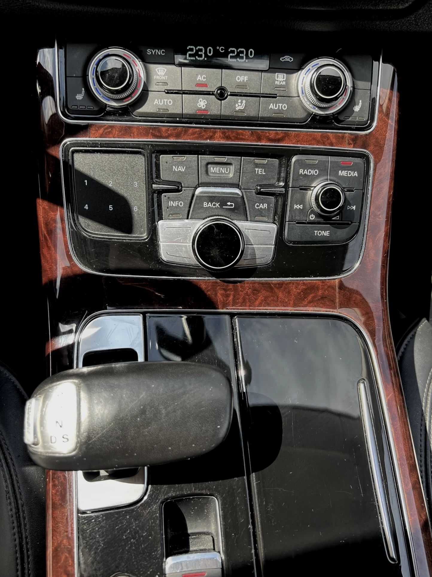 Audi A8 BOSE/FULL LED/ВАКУМ - изображение 10