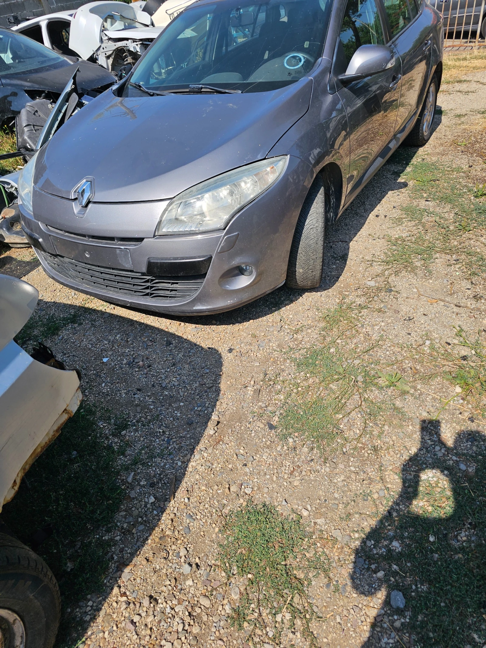 Renault Megane 1.5dci - изображение 2