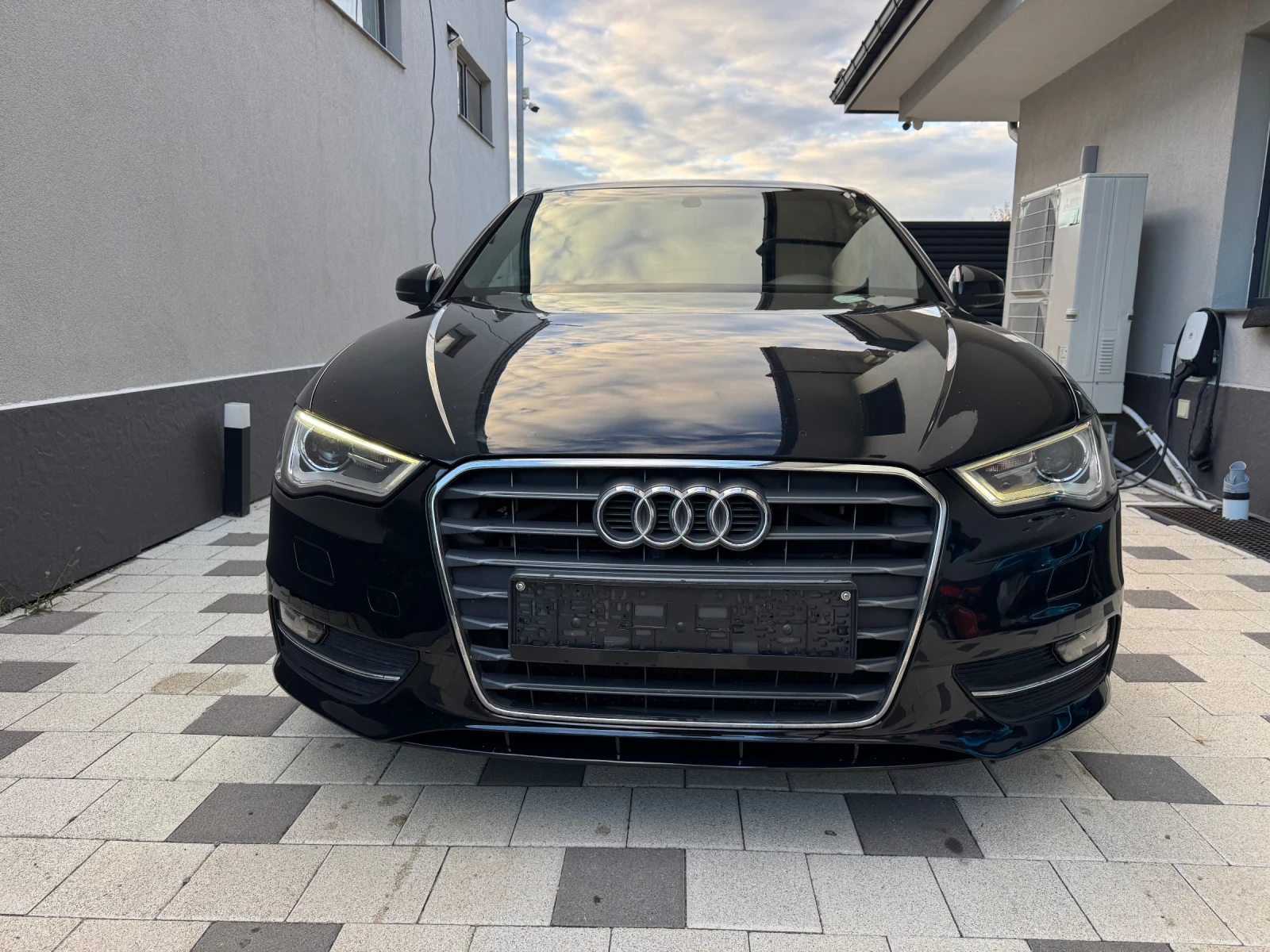 Audi A3 2.0 , 150 S Line   Automatic , Реални километри  - изображение 2