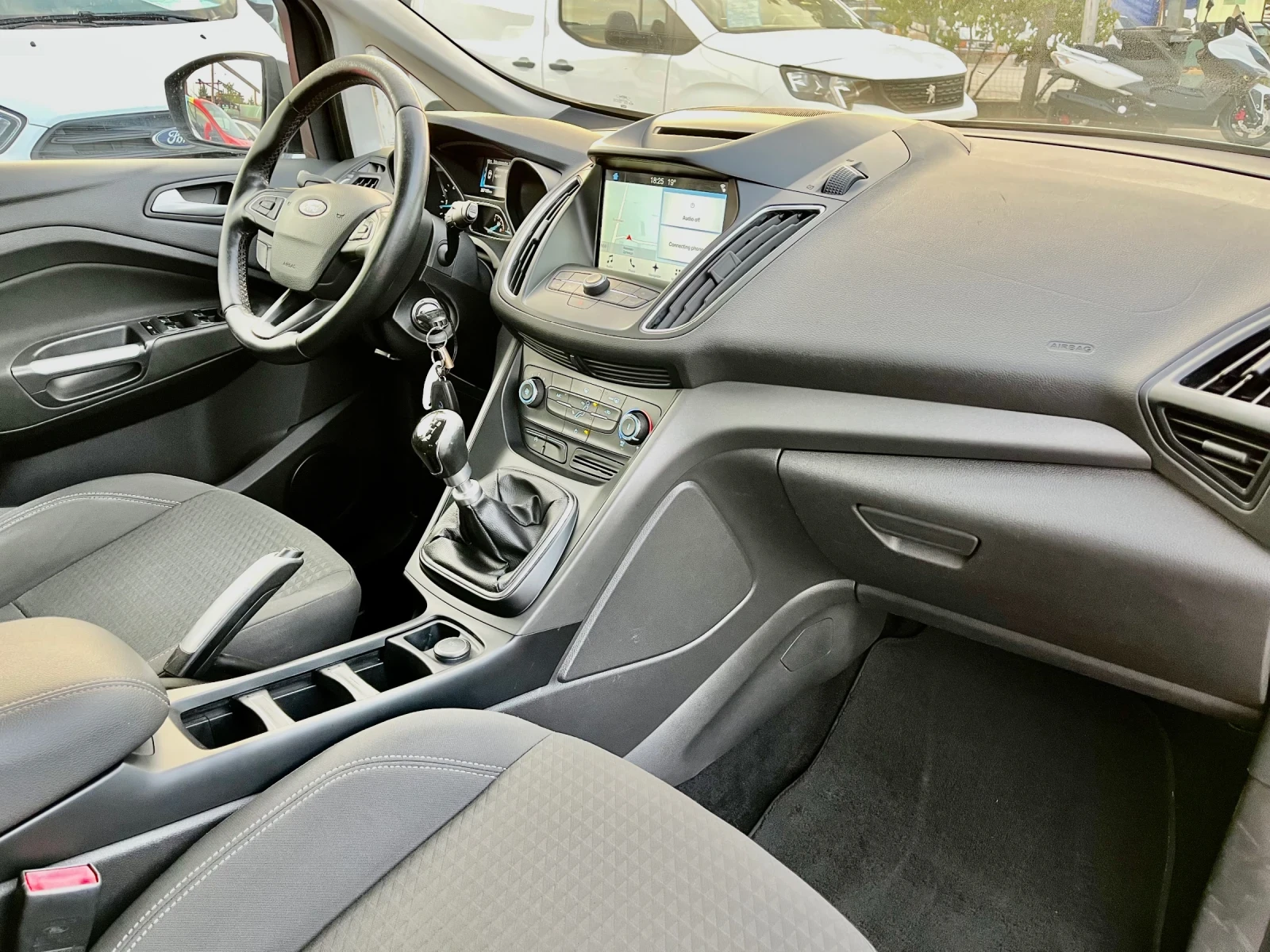 Ford C-max 1.5 TDCI - изображение 10