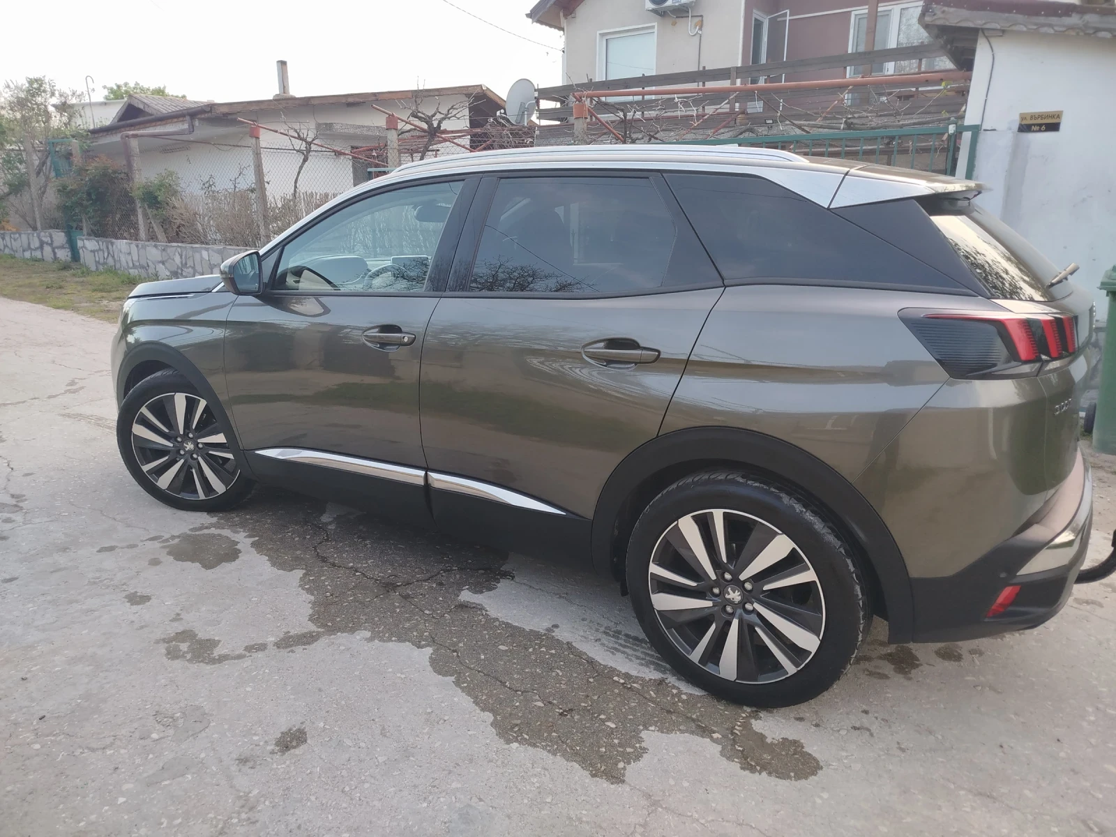 Peugeot 3008 1.6 HDI - изображение 4