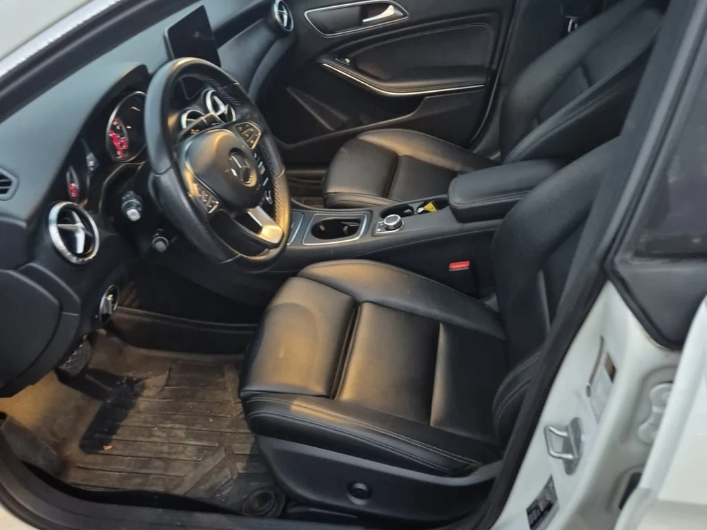 Mercedes-Benz CLA 250 * CARFAX *    | Mobile.bg   5