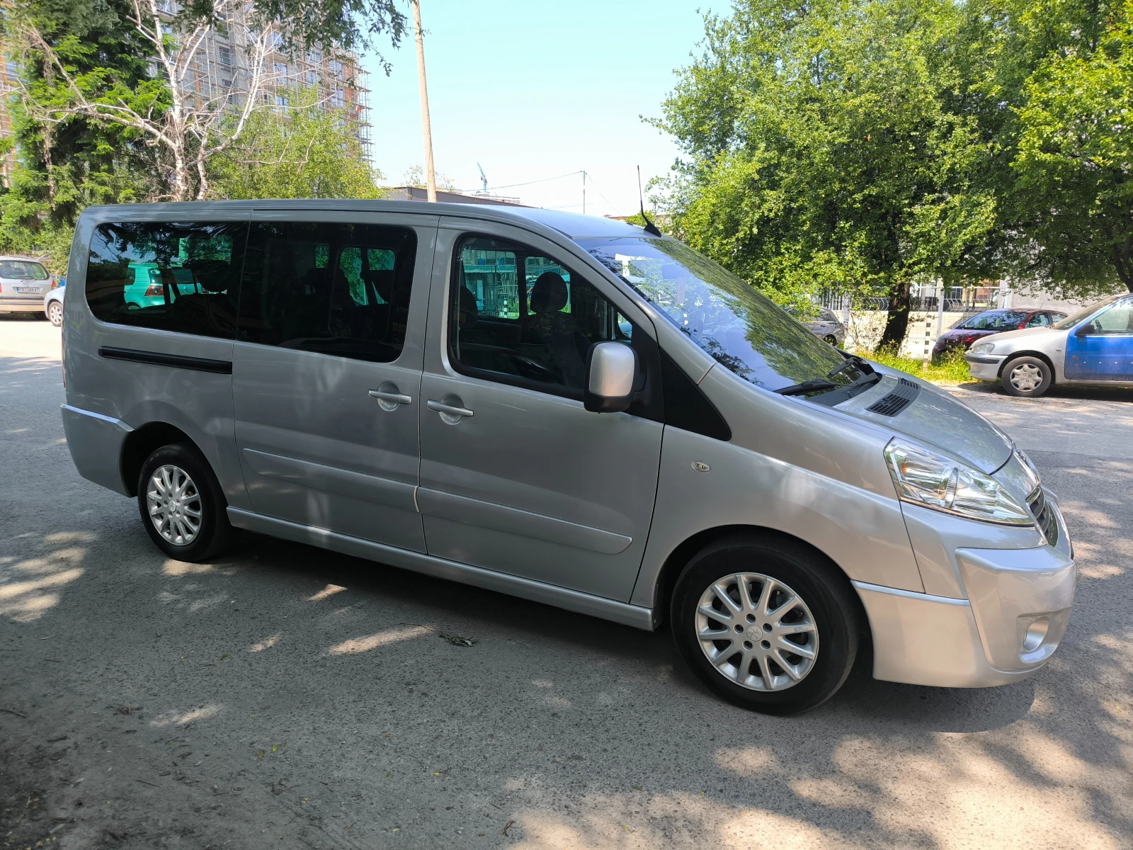 Peugeot Expert 2, 0hdi 163кс 7+ 1 navi - изображение 3