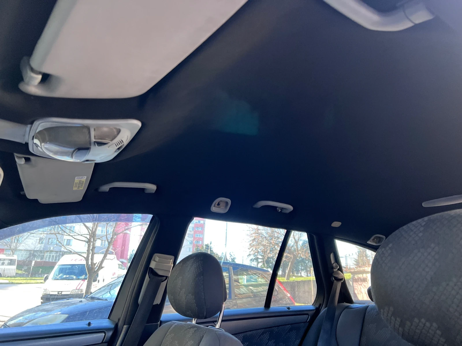 Mercedes-Benz C 220  - изображение 8