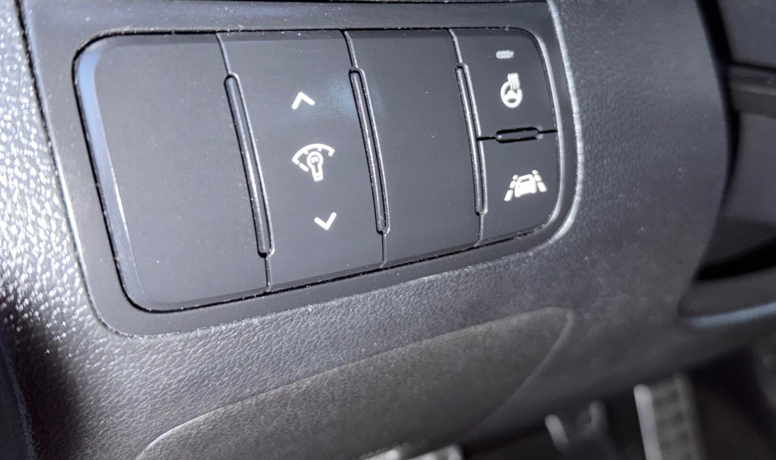 Kia Ceed * ПАНОРАМА* ПОДГРЕВ* LED* XENON* NAVI* CAMERA* , снимка 16 - Автомобили и джипове - 53559332