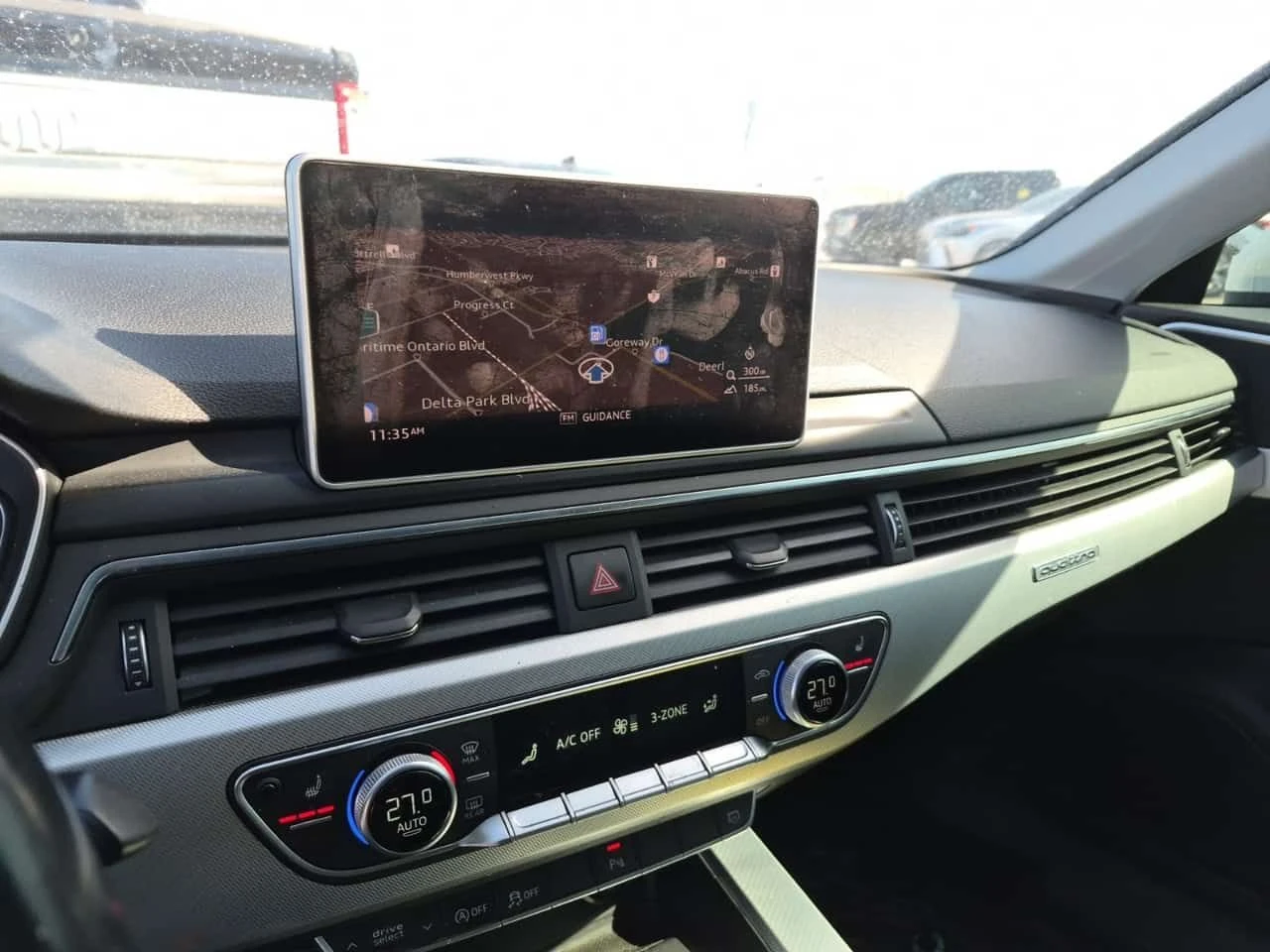 Audi A4 Progressiv/CARFAX/Шибидах/Памет/Подгрев/, снимка 10 - Автомобили и джипове - 53982739