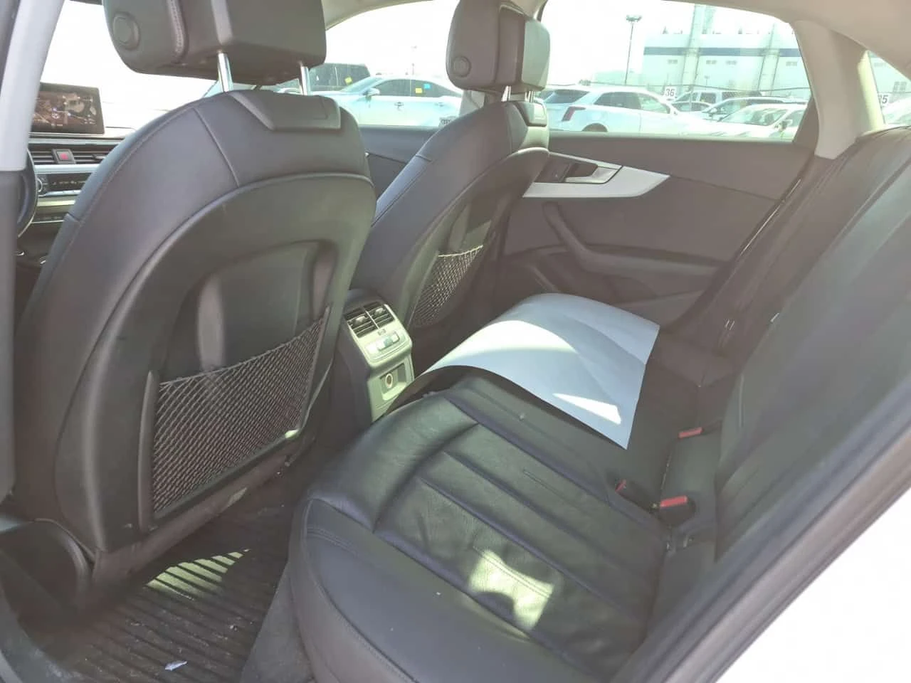 Audi A4 Progressiv/CARFAX/Шибидах/Памет/Подгрев/, снимка 11 - Автомобили и джипове - 53982739