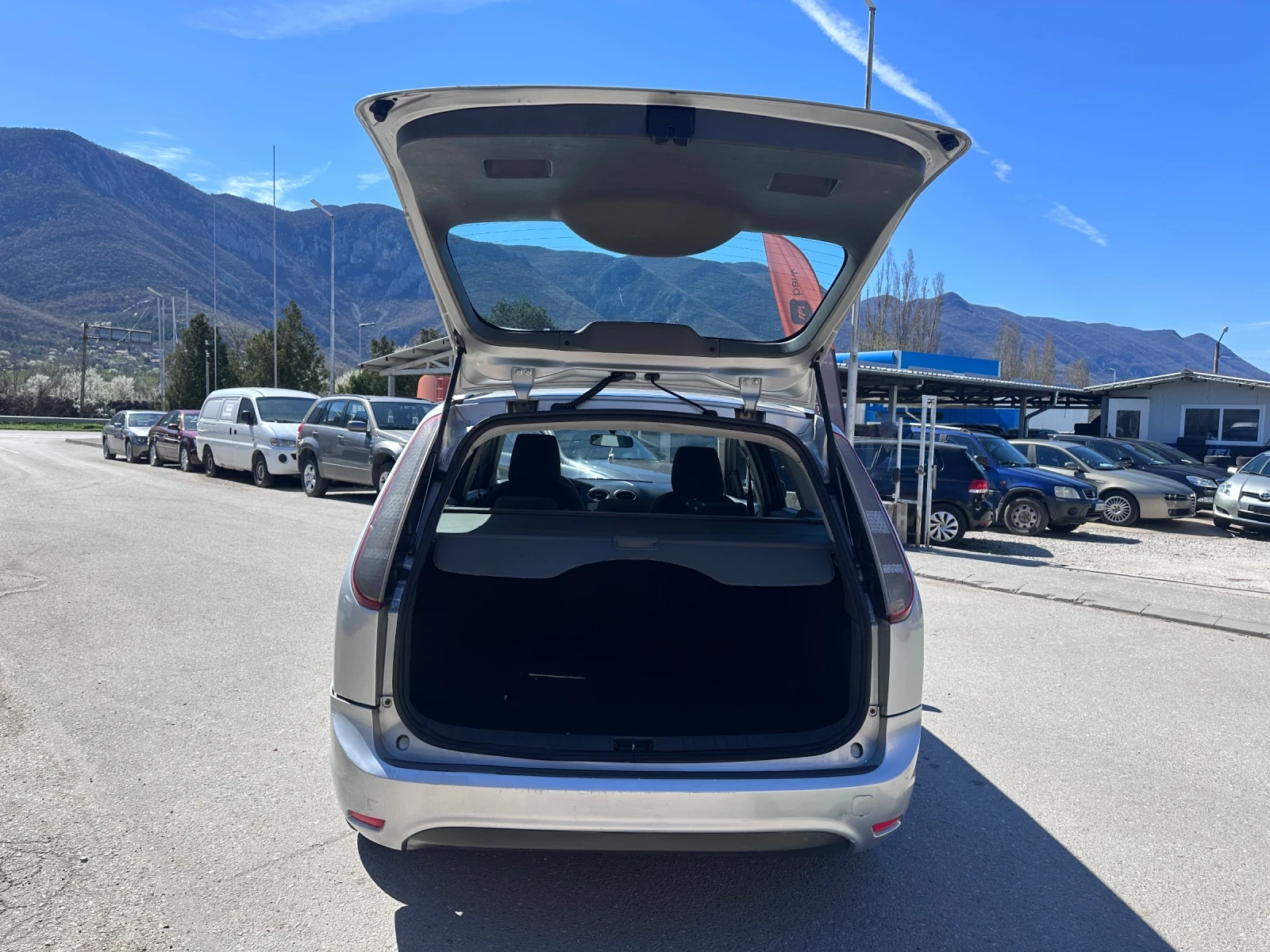 Ford Focus 1.6TDCI - КЛИМАТИК , снимка 17 - Автомобили и джипове - 54112114