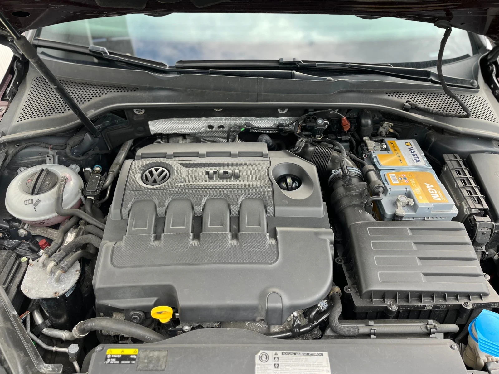 VW Golf 2.0GTD Variant Edition, снимка 17 - Автомобили и джипове - 54392476