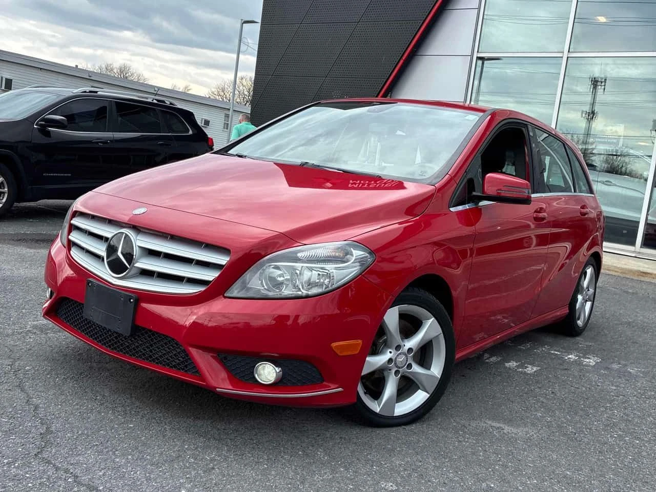 Mercedes-Benz B 250 Sports Tourer/CARFAX/ПОДГРЕВ/ПАМЕТ/КЛИП