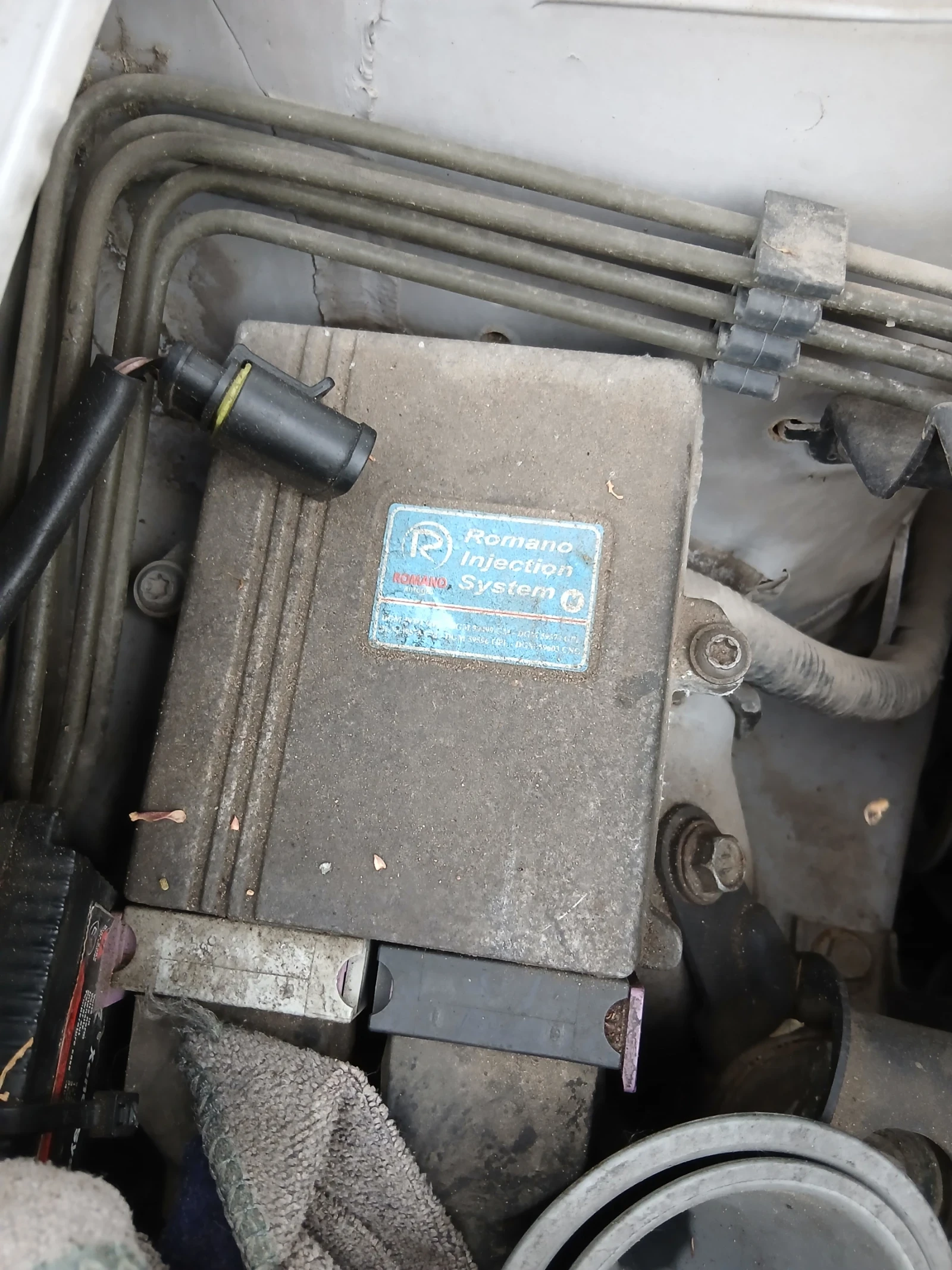 Toyota Corolla 1.4 с АГУ, снимка 7 - Автомобили и джипове - 54659047