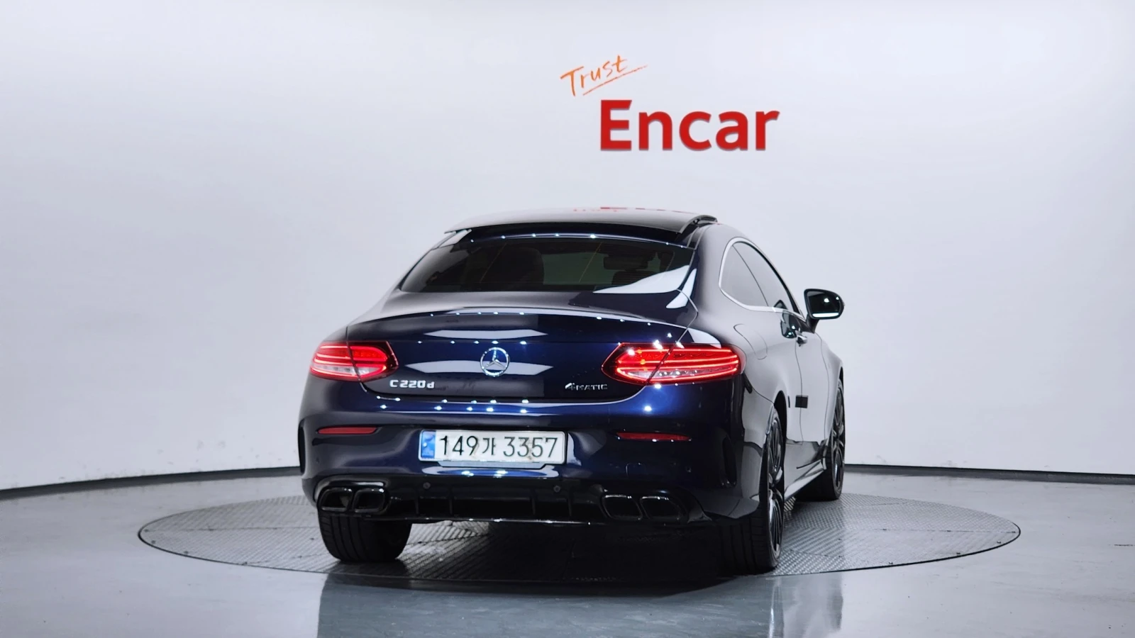 Mercedes-Benz C 220 AMG line/Head up/Подгрев/ПАНО/ПАМЕТ/ЛЕНТИ/, снимка 3 - Автомобили и джипове - 55300184