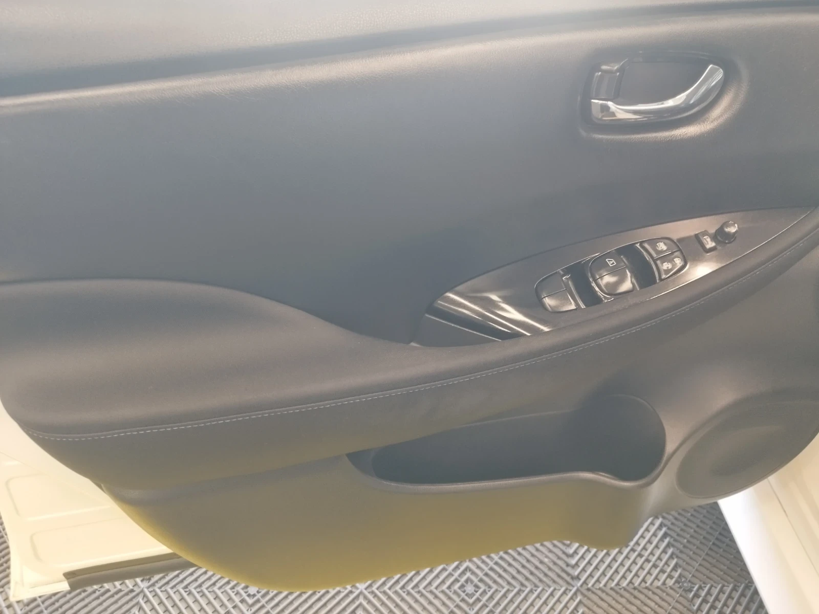 Nissan Leaf  40kwh 76000km | Mobile.bg � ����������� 15