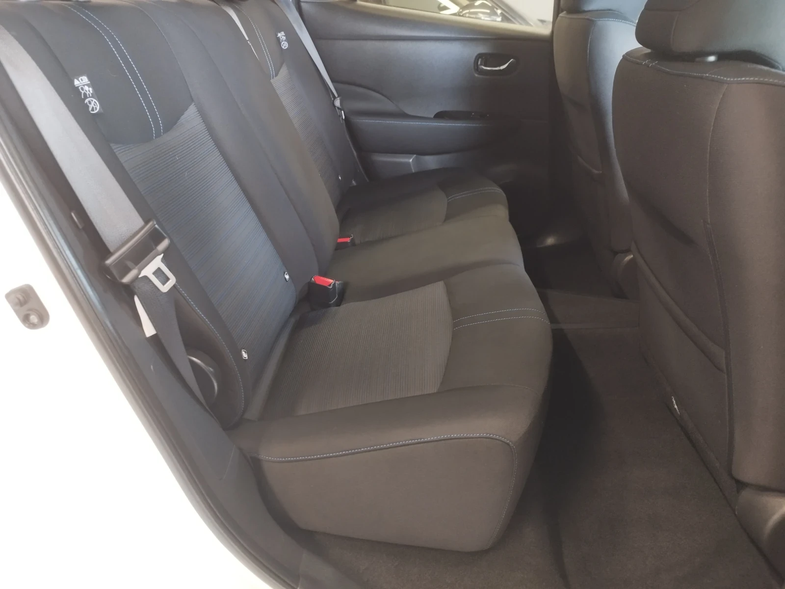 Nissan Leaf  40kwh 76000km | Mobile.bg � ����������� 13