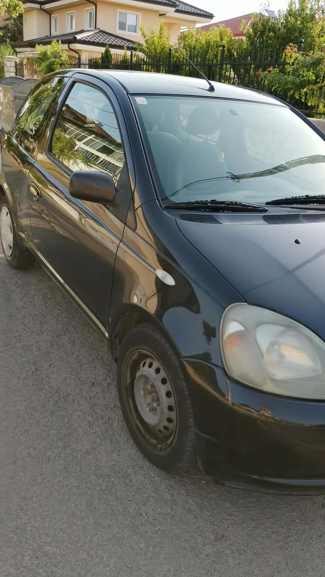 Toyota Yaris, снимка 2 - Автомобили и джипове - 55875271