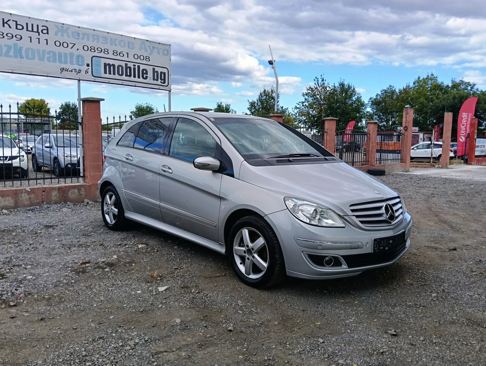 Mercedes-Benz B 180 CDI, снимка 3 - Автомобили и джипове - 56214111