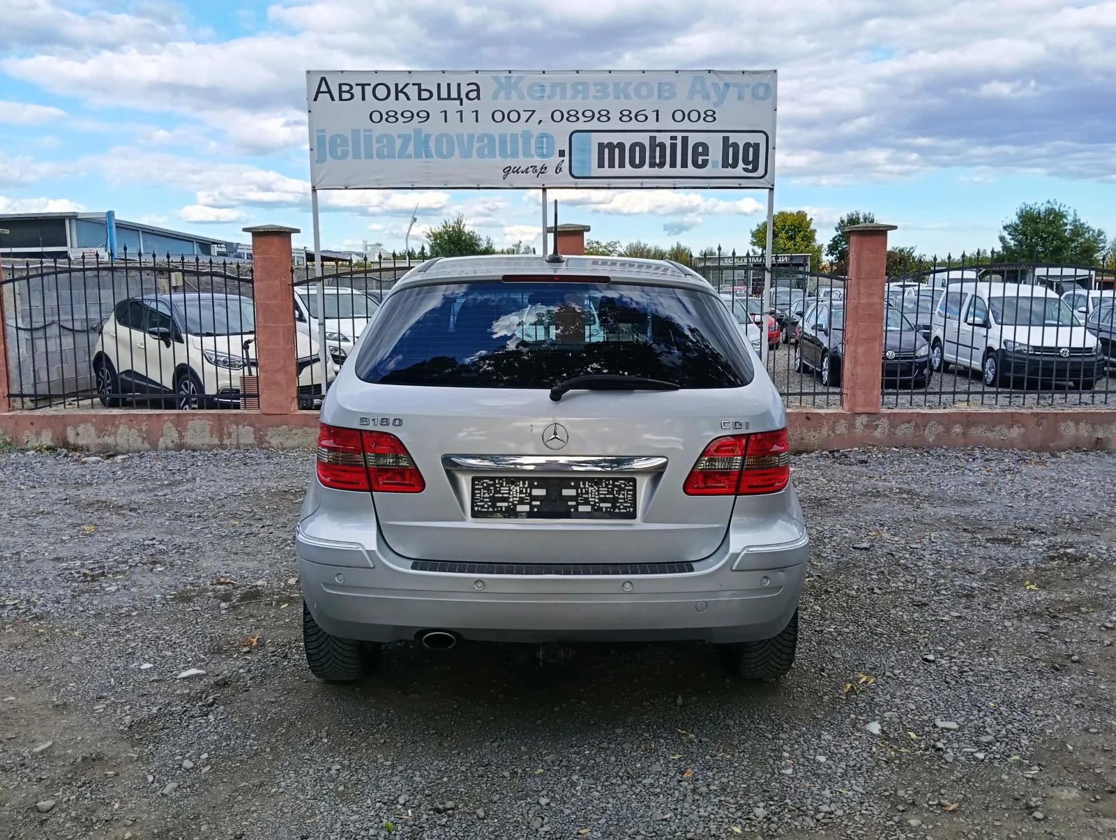 Mercedes-Benz B 180 CDI, снимка 5 - Автомобили и джипове - 56214111