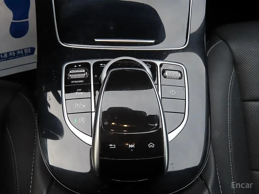 Mercedes-Benz E 250 AMG Line / Full, снимка 11 - Автомобили и джипове - 56353667