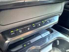 Lexus UX 300e 38000км!!!* 3ключа* CarPlay* , снимка 16
