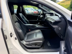 Lexus UX 300e 38000км!!!* 3ключа* CarPlay* , снимка 10