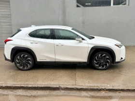 Lexus UX 300e 38000км!!!* 3ключа* CarPlay* , снимка 2