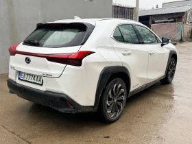 Lexus UX 300e 38000км!!!* 3ключа* CarPlay* , снимка 3