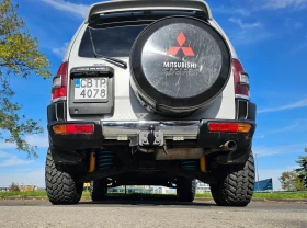 Mitsubishi Pajero Grand Pajero Super Select, снимка 11