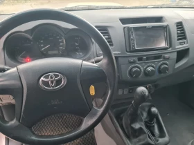 Toyota Hilux, снимка 10