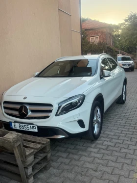  Mercedes-Benz GLA 20...