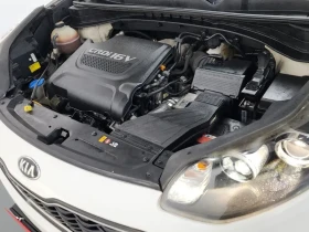 Kia Sportage 2.0 CRDi 4WD - 13573 € / 26546.48 лв. - 81562854 6