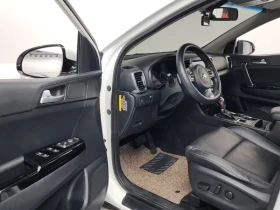 Kia Sportage 2.0 CRDi 4WD - 13573 € / 26546.48 лв. - 81562854 10