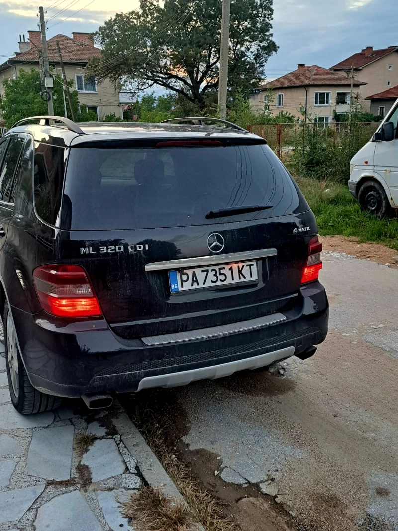 Mercedes-Benz ML 320 CDI, снимка 6 - Автомобили и джипове - 48628031