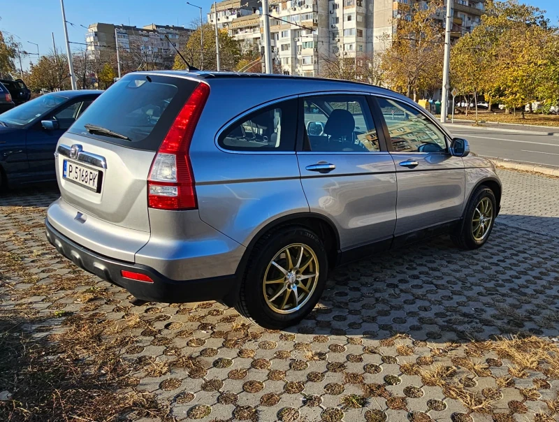 Honda Cr-v, снимка 6 - Автомобили и джипове - 48083751