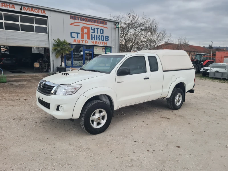 Toyota Hilux, снимка 1 - Автомобили и джипове - 49143724