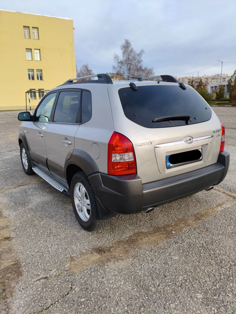 Hyundai Tucson, снимка 5 - Автомобили и джипове - 52645624